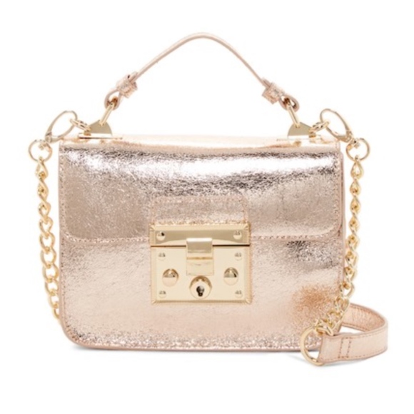 Steve Madden Handbags - NWT Steve Madden Metallic Top Handle Crossbody Bag